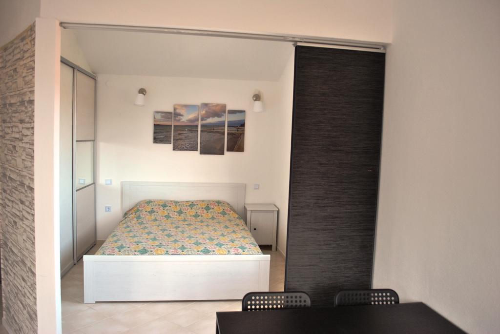 Apartments Sunny Punta Privlaka  Kültér fotó