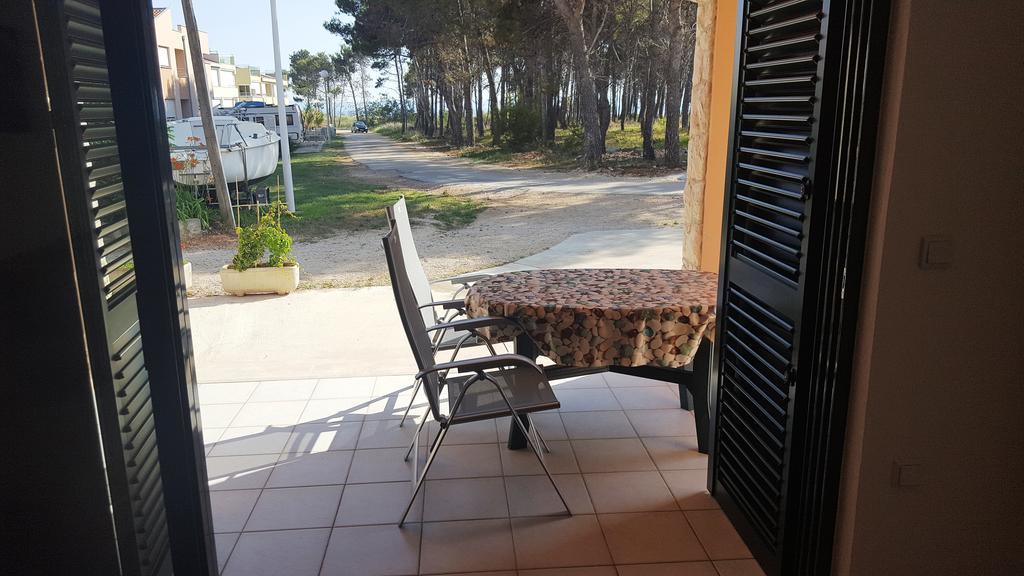 Apartments Sunny Punta Privlaka  Kültér fotó